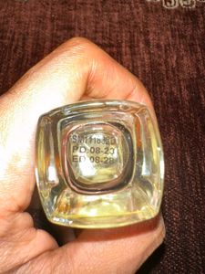 Sparkling Oud Perfume
