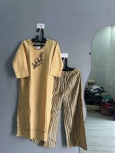 Elegant Kurta Set (XL)