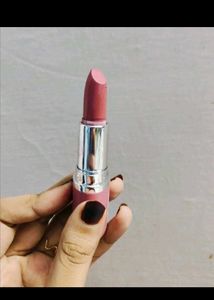 Mamaearth Lipstick &amp; Maybelline Foundation