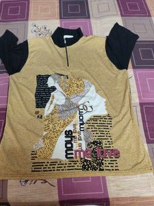 Beautiful T Shirt.. Can Wear Xl Or Xxl