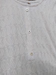 White Embroidered Kurta