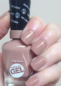 Sally Hansen Miracle Gel Nail Paint
