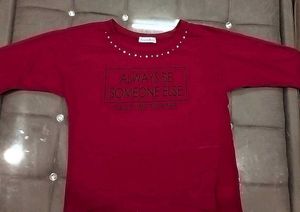 Sparkle Neck Red Tunic Top🌟🎀