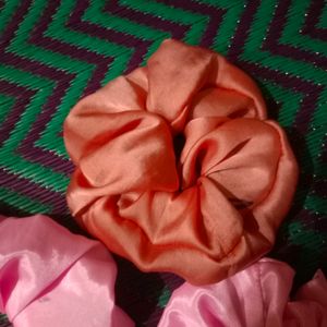 Satin Scrunchies 4