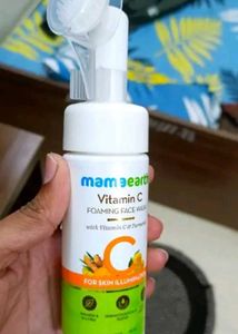 Mamaearth Vitamin C Foaming Face Wash