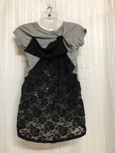 Carlas Secret Grey Short Sleeve Top