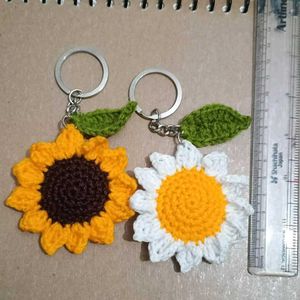 Sunflower Or Daisy Keychain