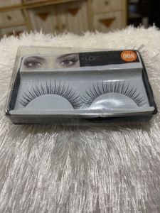 HUDABEAUTY EYELASHES🤩