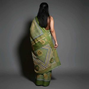 🛍️Good Green Floral Cotton Saree ⭐⭐⭐⭐⭐