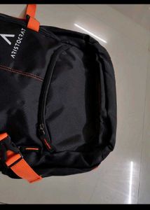 Aristocrat Laptop Bag 32L New With Tag, Rain Cover