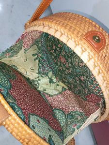 Bali Woven Crossbody Bag