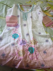 Beautiful Embroidered Kurti