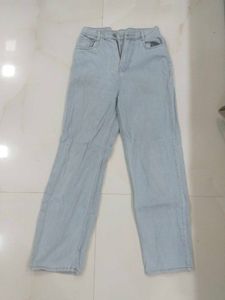 Light Wash Straight Leg Jeans