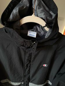 CHAMPION BLACK HOODED WINDBREAKER ZIPPER JACKET