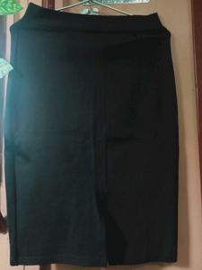 BLACK HIGH WAIST PENCIL SKIRT