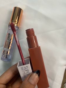 Maybelucky Lipstick With Gloss Free