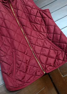Old Navy Women Red Quilted Sleeveless Jacket