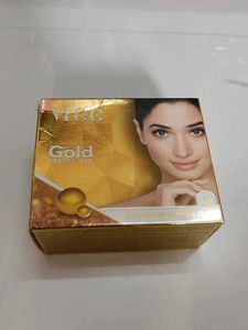 VLCC Gold Facial Kit