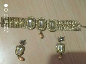 3 Choker Necklace Set