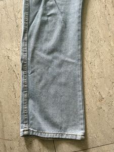 Light Wash Denim Jeans