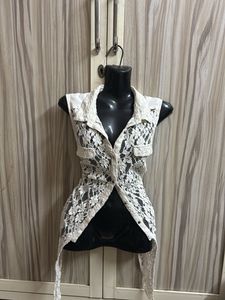 ⭕️B3G1⭕️ + 30 % Off On Combo❗️ Lace Shirt Cardigan
