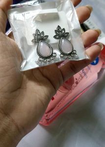 Lux And Nivea Body Care Set With 2 FREEBIES