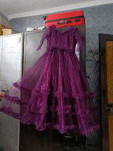 LIGHT WEIGHT HEAVY FLARED GOWN