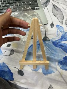 Wooden Easel Stand