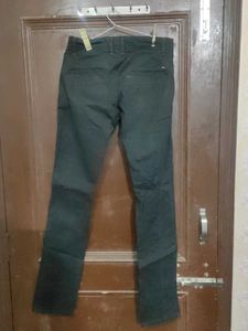 men Black Straight Leg Pants