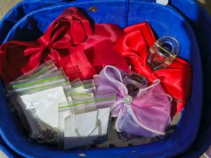 Gift Bundle - Hair bows and Necklaces