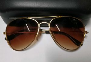 Mens And Womens Beautiful Sunglasses Pack Of 2