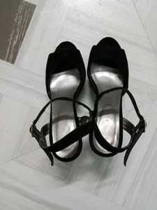 Black Heel