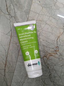 The Derma Co Snail Peptide Moisturizer