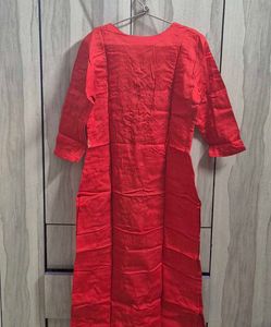 Elegant Red Embroidered Kurti