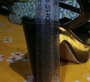 Block Heel With Black Bow