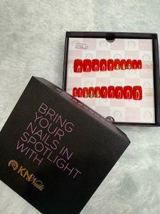 (Sale) Red Press On Nails 4 Ur Beautiful Hands 🙌