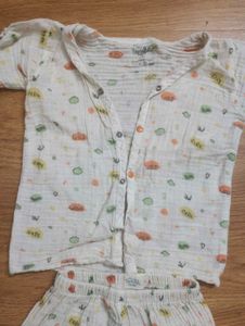 set of two muslin cotton suit for 2 to 3 yr ol