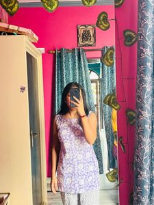 Lavender White Floral Sleeveless Kurti