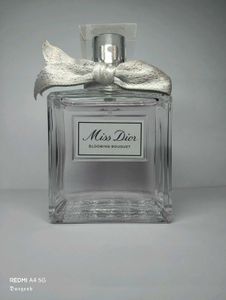 Miss Dior Blooming Bouquet dummy piece
