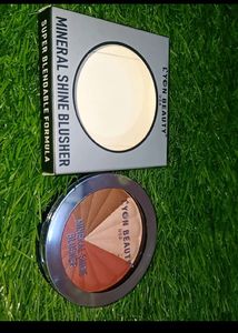 Lyon Blusher