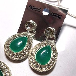 Green Jewelry Set