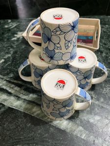 Floral Ceramic Mugs - Set of 4 with tray
