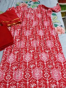 Beautiful Red Colour Suit Set