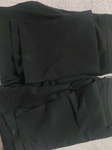Women&#39;s Black Office Trousers/Pants