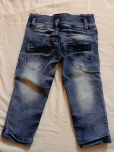 Capri Jeans - Unique Design
