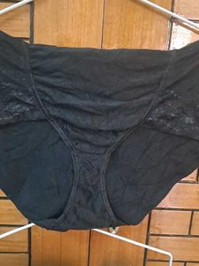 Combo Of Four Imported Fabric Bra N Panty