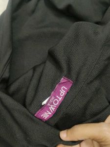One-shoulder Black Top
