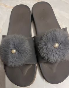 Flip Flops are In Gud Condition