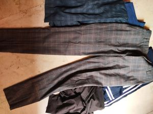 1geans ,2 Pants And Two Trousers