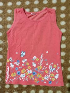 Girl Top And Pant + One T-shirt 4 to 6 Years